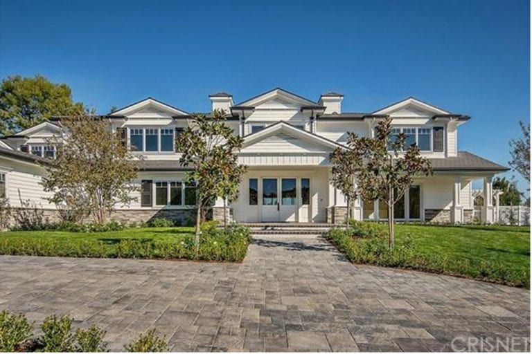 Kylie Jenner House In Hidden Hills CA White Traditional Ranch Style House